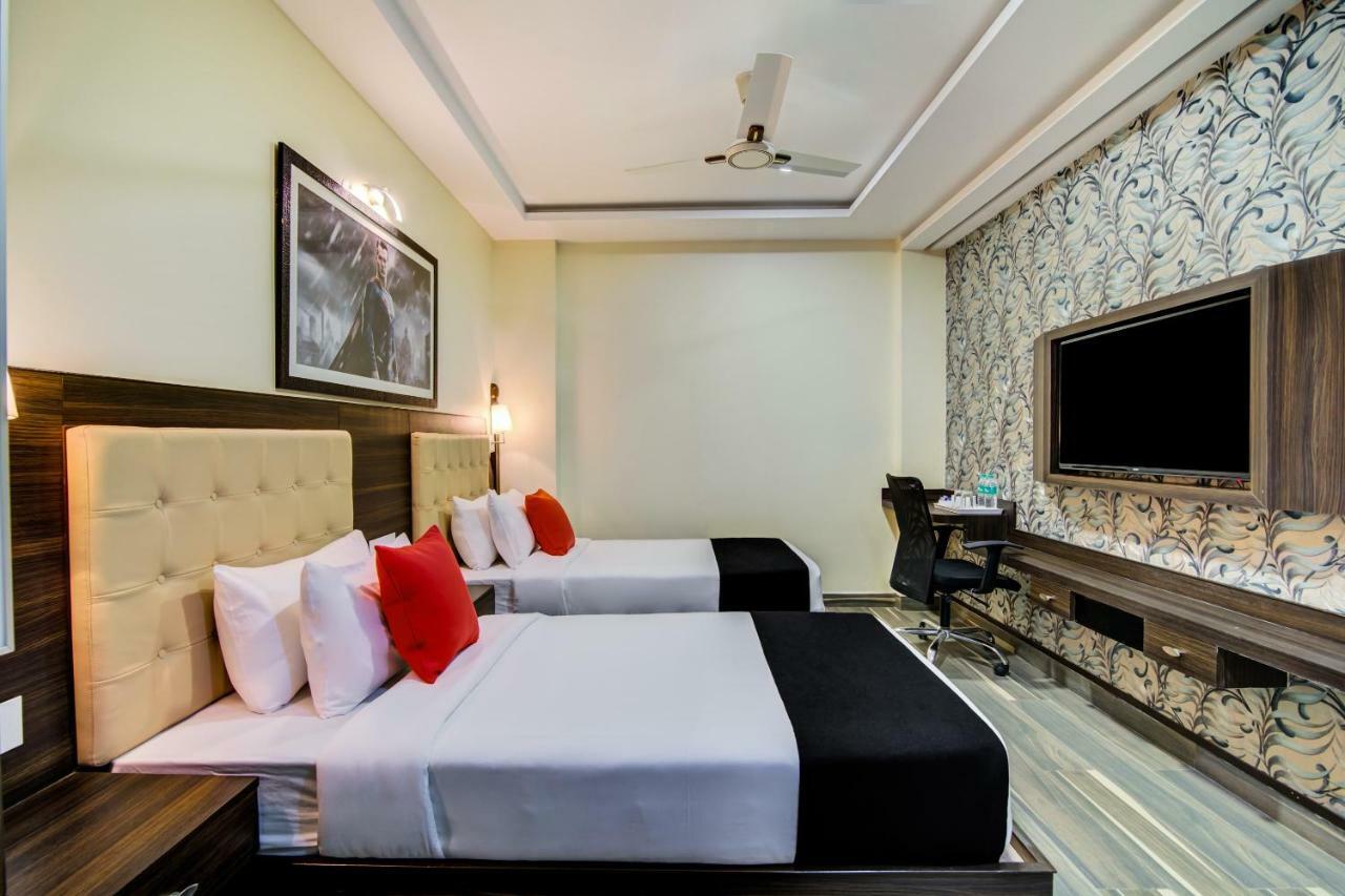 Capital O 18788 Phoenix Hotel & Resort Bangalore Exterior foto
